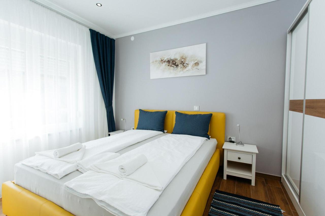 Apartmani Mikic Palić Exteriör bild