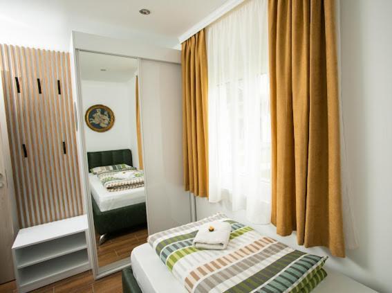 Apartmani Mikic Palić Exteriör bild